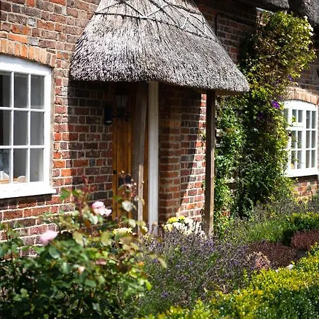 Barton Cottage Bed And Breakfast Broadmayne Exterior photo